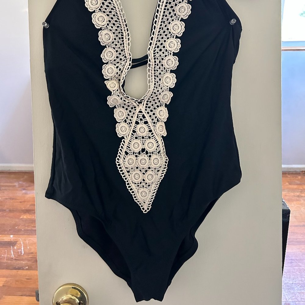 bathing suit - Picture 6 of 6